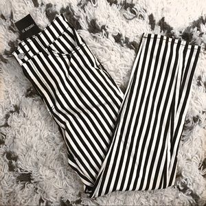 COPY - Forever 21 Black and White Striped Pants